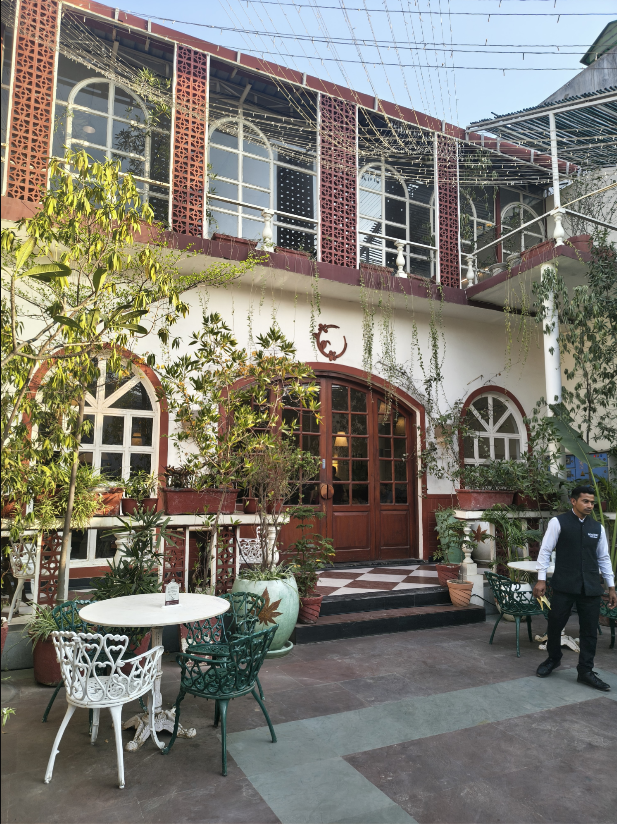 Roastery Coffee House - Pet-Friendly Café in Noida