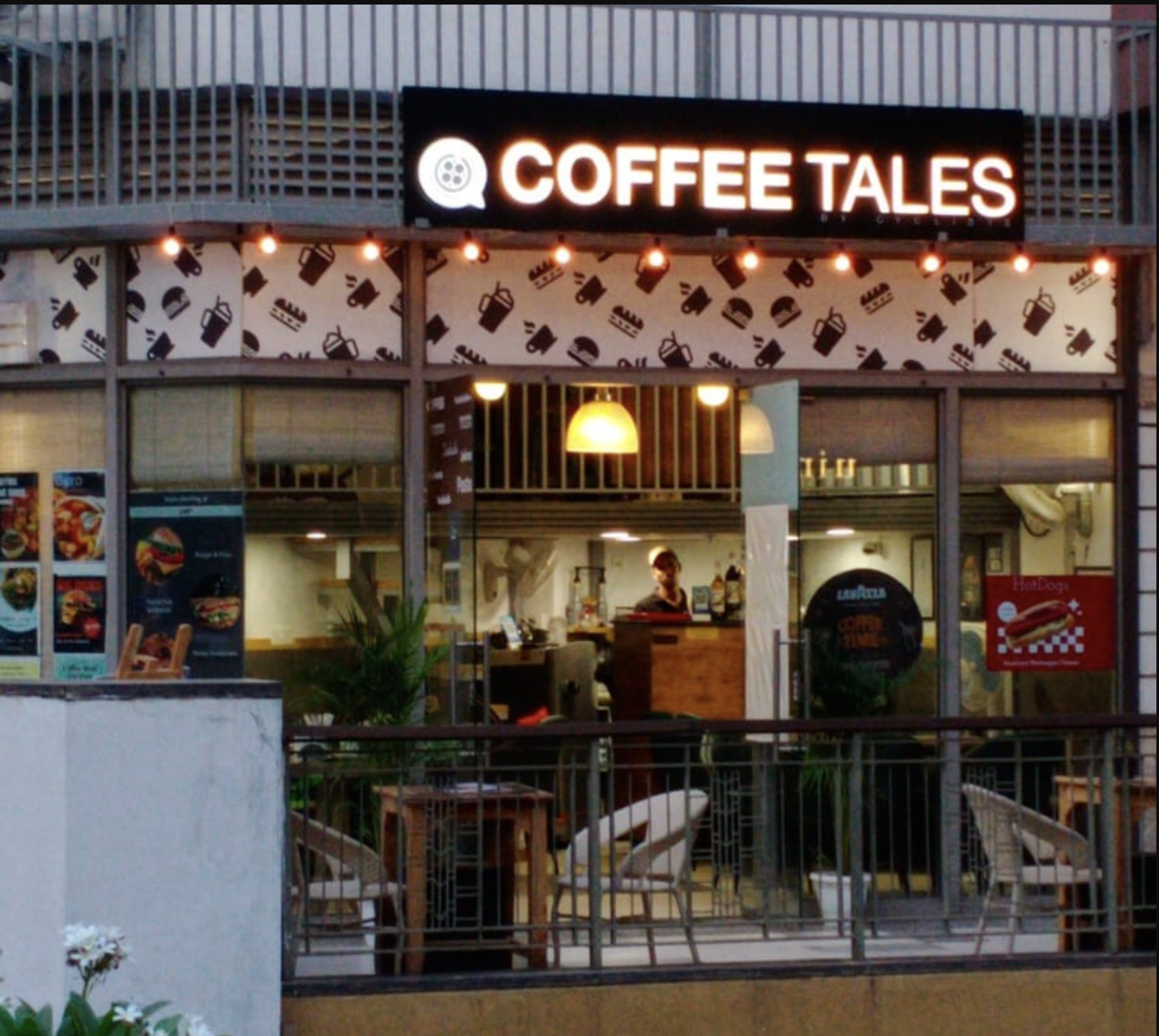Coffee Tales by Cyclists - Pet-Friendly Café in Gurugram